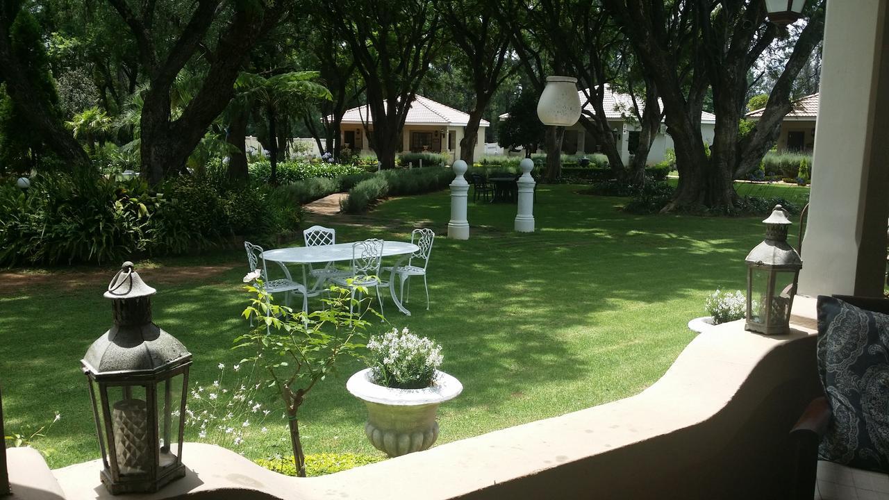 Farmhouse Lodge Newcastle Bagian luar foto