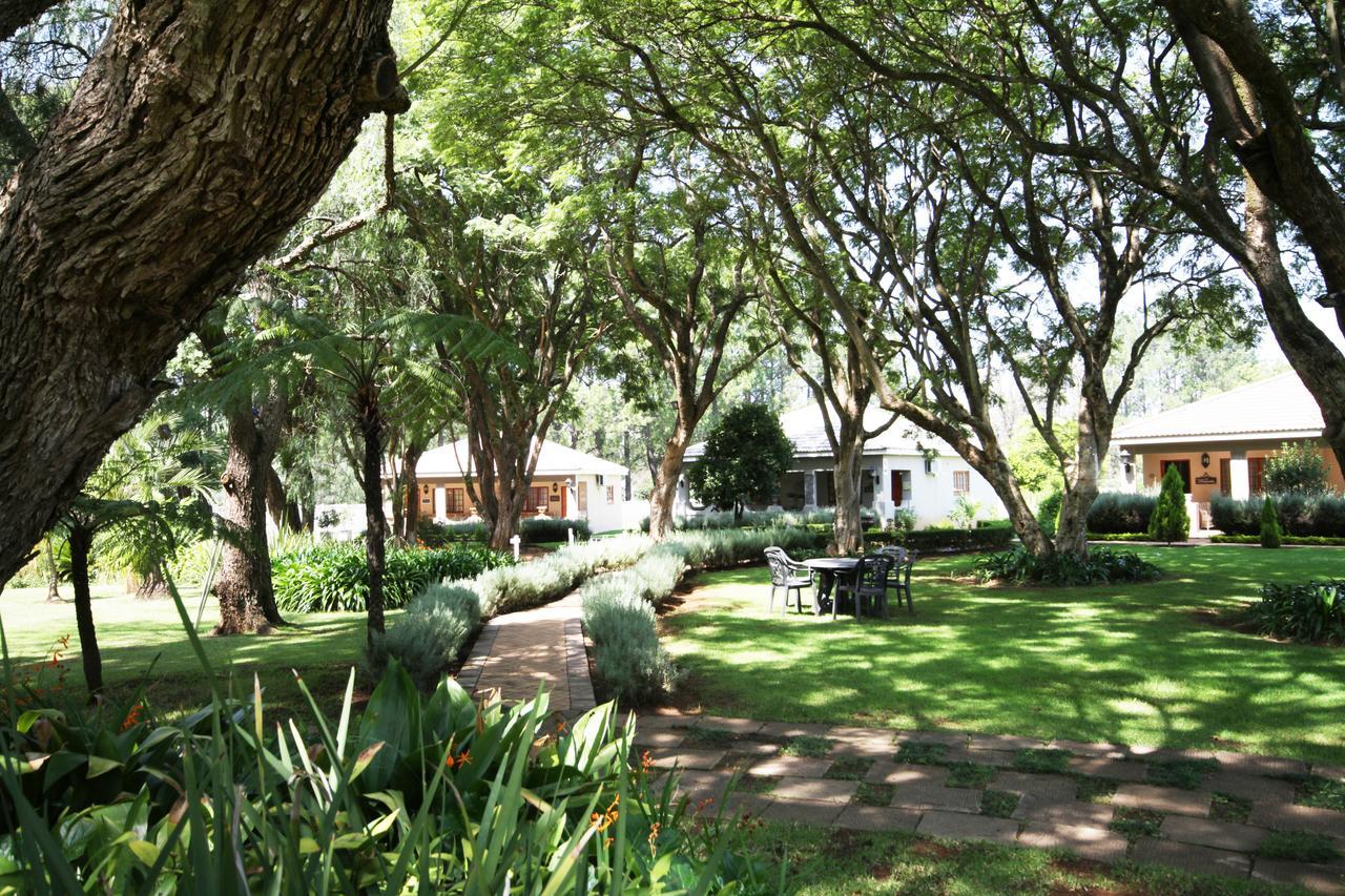 Farmhouse Lodge Newcastle Bagian luar foto