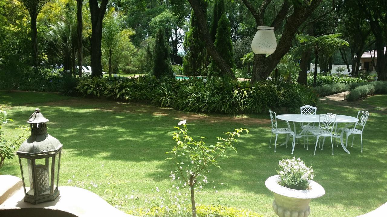 Farmhouse Lodge Newcastle Bagian luar foto